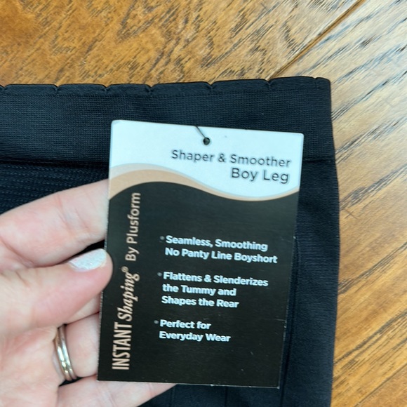 Plus form Shaper and Smoother Boy Shorts - Picture 2 of 7